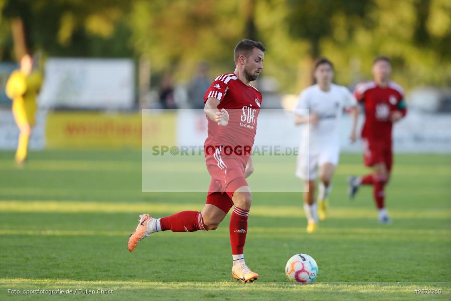 Fabian Carl, Sportgelände, Karlburg, 02.08.2023, sport, action, BFV, Fussball, Saison 2023/2024, 1. Runde, Toto-Pokal, Landesliga Nordwest, Bayernliga Nord, FCC, TSV, FC Coburg, TSV Karlburg - Bild-ID: 2372260