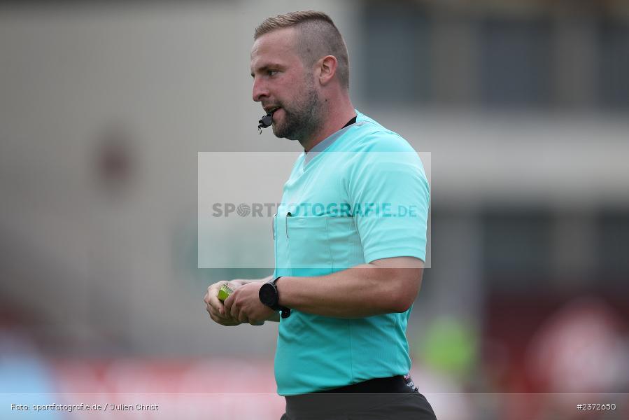 Johannes Hamper, AKON Arena, Würzburg, 06.08.2023, sport, action, BFV, Fussball, Saison 2023/2024, 3. Spieltag, Regionalliga Bayern, FCB, FWK, FC Bayern München II, FC Würzburger Kickers - Bild-ID: 2372650