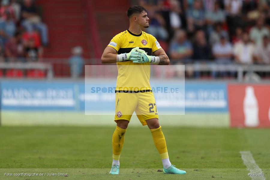 Vincent Friedsam, AKON Arena, Würzburg, 06.08.2023, sport, action, BFV, Fussball, Saison 2023/2024, 3. Spieltag, Regionalliga Bayern, FCB, FWK, FC Bayern München II, FC Würzburger Kickers - Bild-ID: 2372652