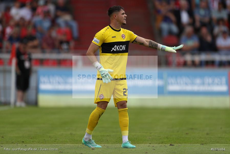 Vincent Friedsam, AKON Arena, Würzburg, 06.08.2023, sport, action, BFV, Fussball, Saison 2023/2024, 3. Spieltag, Regionalliga Bayern, FCB, FWK, FC Bayern München II, FC Würzburger Kickers - Bild-ID: 2372654