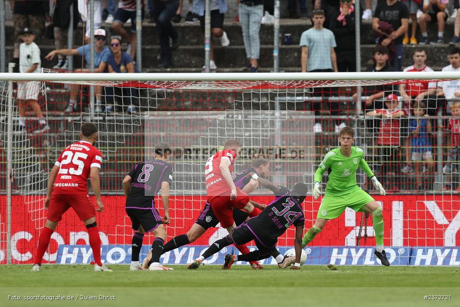 Tim Sausen, AKON Arena, Würzburg, 06.08.2023, sport, action, BFV, Fussball, Saison 2023/2024, 3. Spieltag, Regionalliga Bayern, FCB, FWK, FC Bayern München II, FC Würzburger Kickers - Bild-ID: 2372721