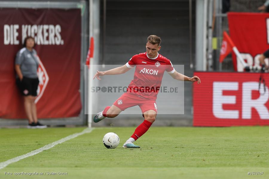 Marius Wegmann, AKON Arena, Würzburg, 06.08.2023, sport, action, BFV, Fussball, Saison 2023/2024, 3. Spieltag, Regionalliga Bayern, FCB, FWK, FC Bayern München II, FC Würzburger Kickers - Bild-ID: 2372767