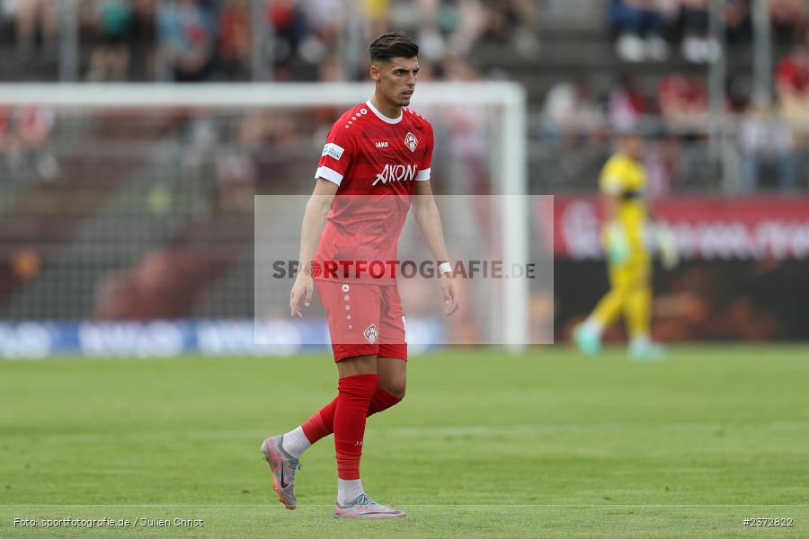 Ivan Franjic, AKON Arena, Würzburg, 06.08.2023, sport, action, BFV, Fussball, Saison 2023/2024, 3. Spieltag, Regionalliga Bayern, FCB, FWK, FC Bayern München II, FC Würzburger Kickers - Bild-ID: 2372822