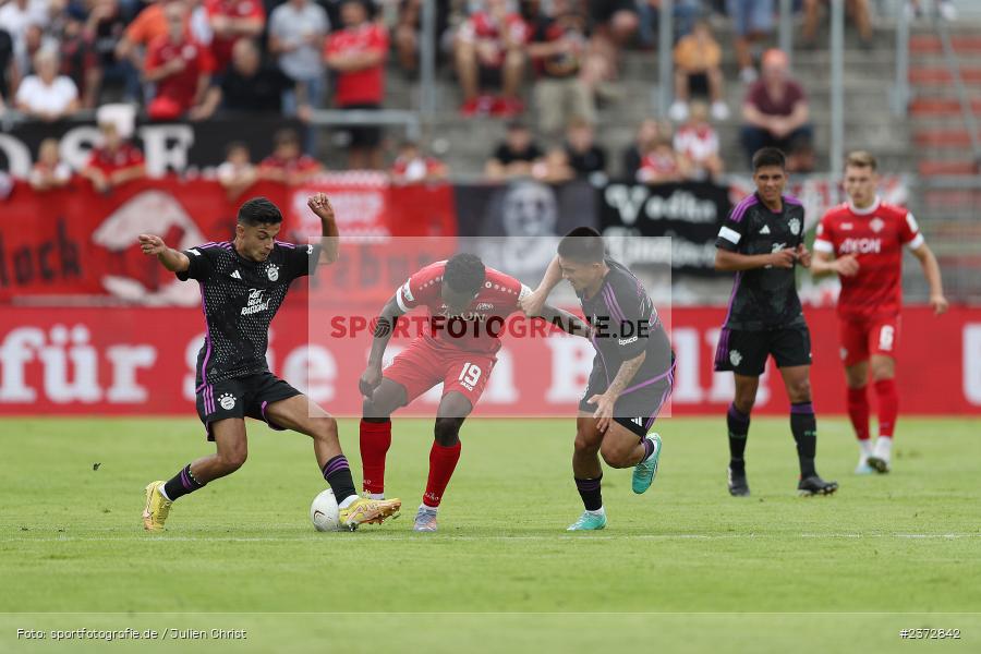 Benjika Caciel, AKON Arena, Würzburg, 06.08.2023, sport, action, BFV, Fussball, Saison 2023/2024, 3. Spieltag, Regionalliga Bayern, FCB, FWK, FC Bayern München II, FC Würzburger Kickers - Bild-ID: 2372842