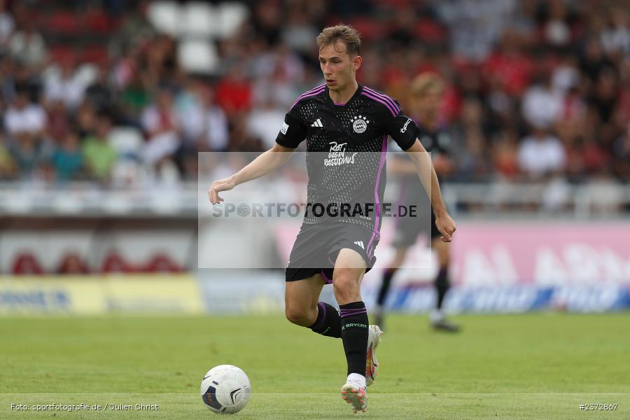 Lovro Zvonarek, AKON Arena, Würzburg, 06.08.2023, sport, action, BFV, Fussball, Saison 2023/2024, 3. Spieltag, Regionalliga Bayern, FCB, FWK, FC Bayern München II, FC Würzburger Kickers - Bild-ID: 2372867