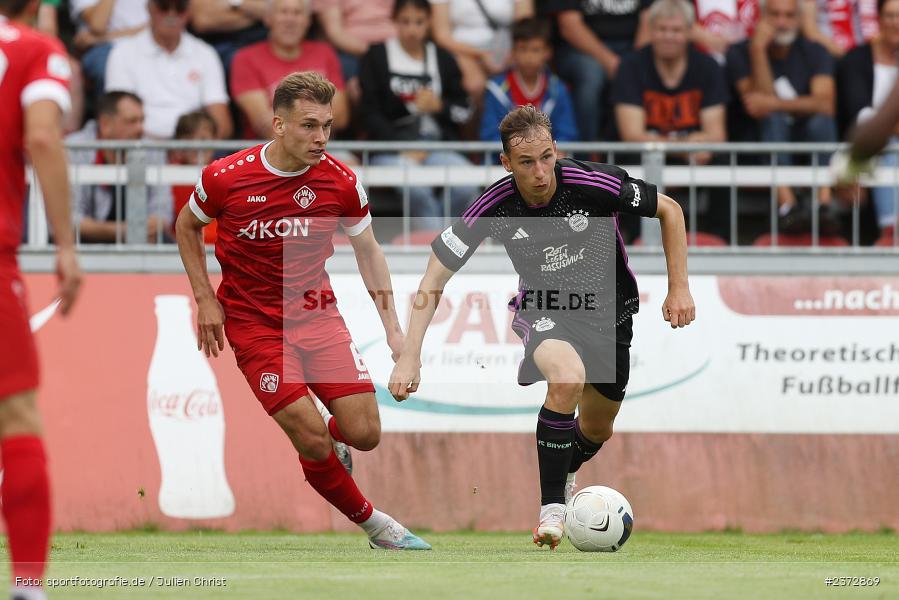 Lovro Zvonarek, AKON Arena, Würzburg, 06.08.2023, sport, action, BFV, Fussball, Saison 2023/2024, 3. Spieltag, Regionalliga Bayern, FCB, FWK, FC Bayern München II, FC Würzburger Kickers - Bild-ID: 2372869