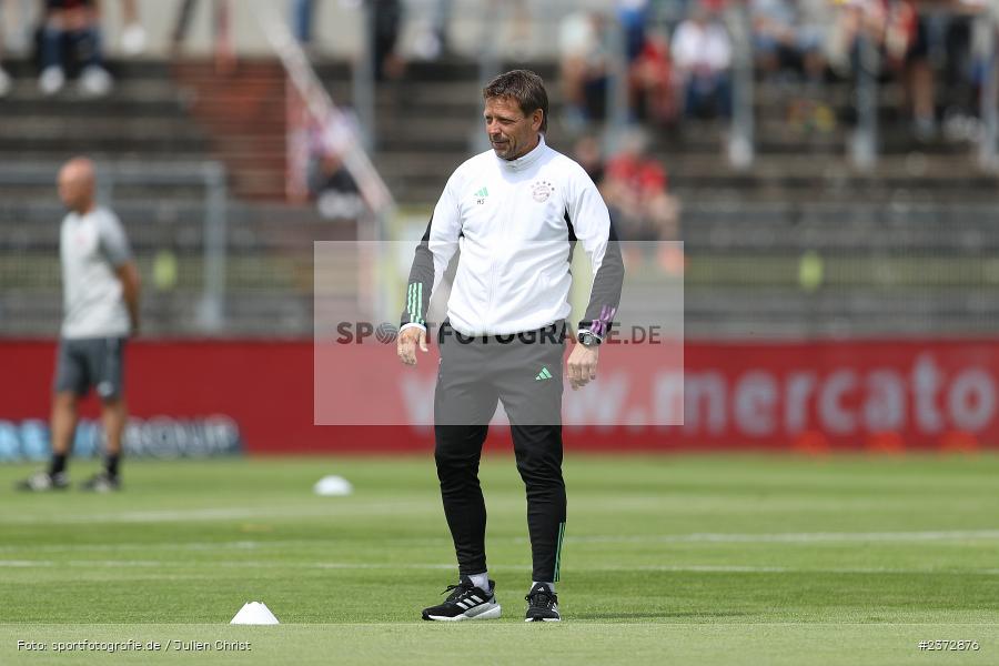 Holger Seitz, AKON Arena, Würzburg, 06.08.2023, sport, action, BFV, Fussball, Saison 2023/2024, 3. Spieltag, Regionalliga Bayern, FCB, FWK, FC Bayern München II, FC Würzburger Kickers - Bild-ID: 2372876