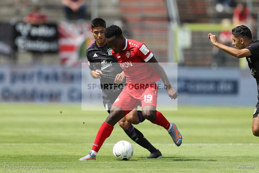 Benjika Caciel, AKON Arena, Würzburg, 06.08.2023, sport, action, BFV, Fussball, Saison 2023/2024, 3. Spieltag, Regionalliga Bayern, FCB, FWK, FC Bayern München II, FC Würzburger Kickers - Bild-ID: 2372888