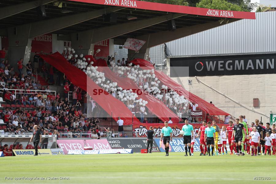AKON Arena, Würzburg, 06.08.2023, sport, action, BFV, Fussball, Saison 2023/2024, 3. Spieltag, Regionalliga Bayern, FCB, FWK, FC Bayern München II, FC Würzburger Kickers - Bild-ID: 2372920
