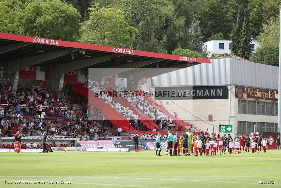 AKON Arena, Würzburg, 06.08.2023, sport, action, BFV, Fussball, Saison 2023/2024, 3. Spieltag, Regionalliga Bayern, FCB, FWK, FC Bayern München II, FC Würzburger Kickers - Bild-ID: 2372921