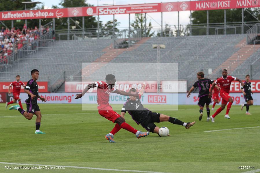 Benjika Caciel, AKON Arena, Würzburg, 06.08.2023, sport, action, BFV, Fussball, Saison 2023/2024, 3. Spieltag, Regionalliga Bayern, FCB, FWK, FC Bayern München II, FC Würzburger Kickers - Bild-ID: 2372944