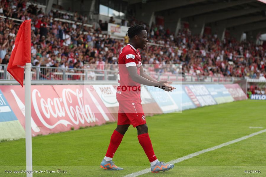 Benjika Caciel, AKON Arena, Würzburg, 06.08.2023, sport, action, BFV, Fussball, Saison 2023/2024, 3. Spieltag, Regionalliga Bayern, FCB, FWK, FC Bayern München II, FC Würzburger Kickers - Bild-ID: 2372956