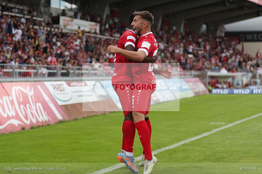 Benjika Caciel, AKON Arena, Würzburg, 06.08.2023, sport, action, BFV, Fussball, Saison 2023/2024, 3. Spieltag, Regionalliga Bayern, FCB, FWK, FC Bayern München II, FC Würzburger Kickers - Bild-ID: 2372958