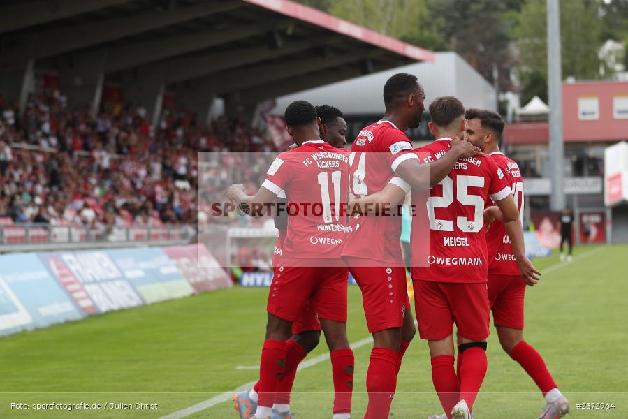 Benjika Caciel, AKON Arena, Würzburg, 06.08.2023, sport, action, BFV, Fussball, Saison 2023/2024, 3. Spieltag, Regionalliga Bayern, FCB, FWK, FC Bayern München II, FC Würzburger Kickers - Bild-ID: 2372964