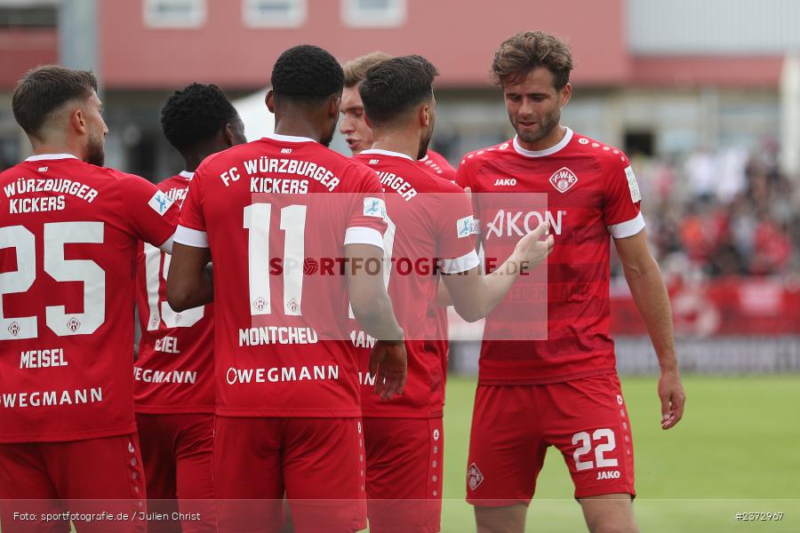 Daniel Hägele, AKON Arena, Würzburg, 06.08.2023, sport, action, BFV, Fussball, Saison 2023/2024, 3. Spieltag, Regionalliga Bayern, FCB, FWK, FC Bayern München II, FC Würzburger Kickers - Bild-ID: 2372967