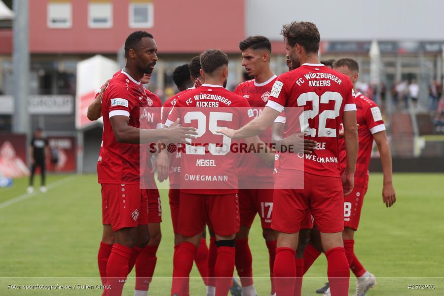 Benjika Caciel, AKON Arena, Würzburg, 06.08.2023, sport, action, BFV, Fussball, Saison 2023/2024, 3. Spieltag, Regionalliga Bayern, FCB, FWK, FC Bayern München II, FC Würzburger Kickers - Bild-ID: 2372970