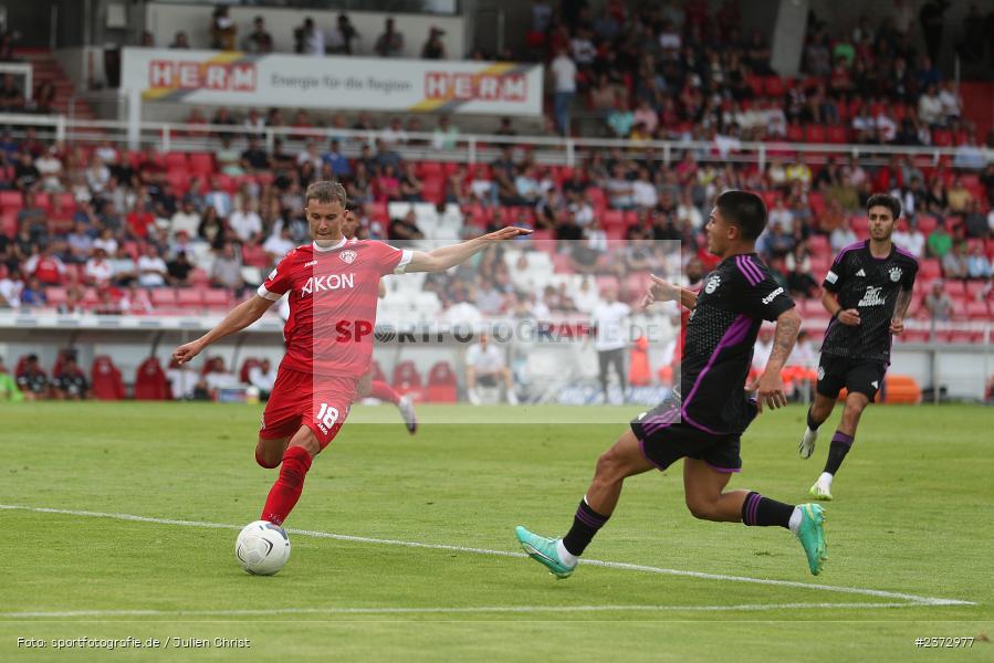 Maximilian Zaiser, AKON Arena, Würzburg, 06.08.2023, sport, action, BFV, Fussball, Saison 2023/2024, 3. Spieltag, Regionalliga Bayern, FCB, FWK, FC Bayern München II, FC Würzburger Kickers - Bild-ID: 2372977