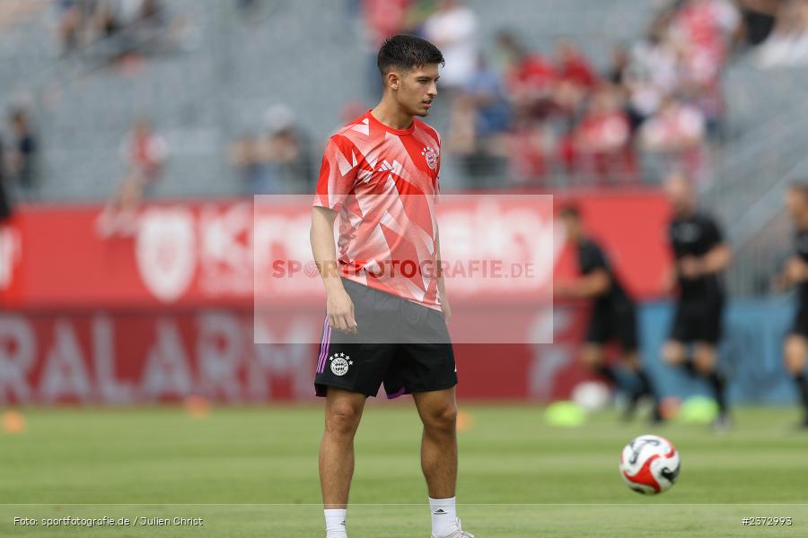 AKON Arena, Würzburg, 06.08.2023, sport, action, BFV, Fussball, Saison 2023/2024, 3. Spieltag, Regionalliga Bayern, FCB, FWK, FC Bayern München II, FC Würzburger Kickers - Bild-ID: 2372993