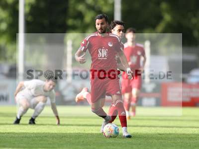 Fotos von TSV Karlburg - FC Coburg auf sportfotografie.de