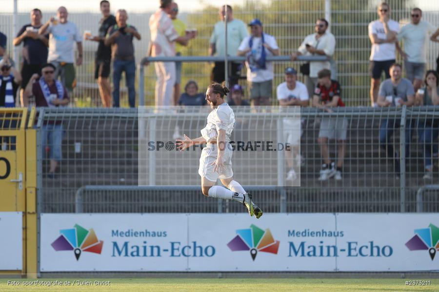 Lucas Sitter, Stadion am Schönbusch, Aschaffenburg, 11.08.2023, sport, action, BFV, Fussball, Saison 2023/2024, 4. Spieltag, Regionalliga Bayern, FCE, SVA, FC Eintracht Bamberg, SV Viktoria Aschaffenburg - Bild-ID: 2373211