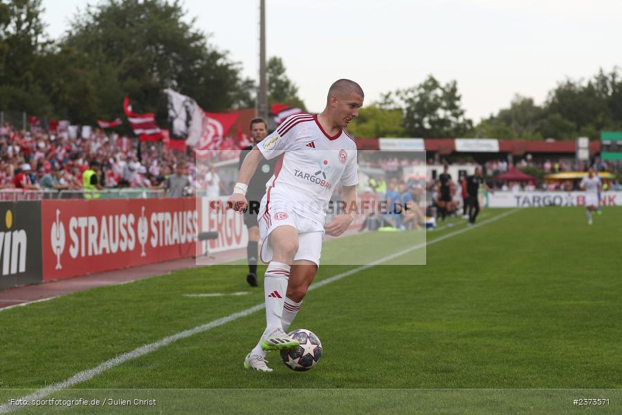 Christos Tzolis, Vöhlinstadion, Illertissen, 13.08.2023, sport, action, DFB, Fussball, Saison 2023/2024, 1. Runde, DFB Pokal, F95, FVI, Fortuna Düsseldorf, FV Illertissen - Bild-ID: 2373571