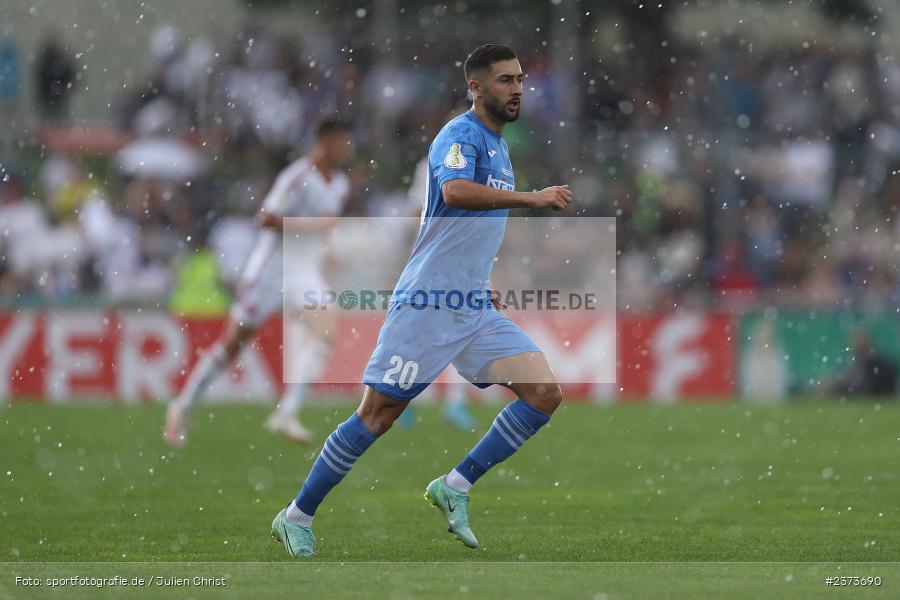 Gökalp Kilic, Vöhlinstadion, Illertissen, 13.08.2023, sport, action, DFB, Fussball, Saison 2023/2024, 1. Runde, DFB Pokal, F95, FVI, Fortuna Düsseldorf, FV Illertissen - Bild-ID: 2373690 Gökalp Kilic, Vöhlinstadion, Illertissen, 13.08.2023, sport, action, DFB, Fussball, Saison 2023/2024, 1. Runde, DFB Pokal, F95, FVI, Fortuna Düsseldorf, FV Illertissen - Bild-ID: 2373690