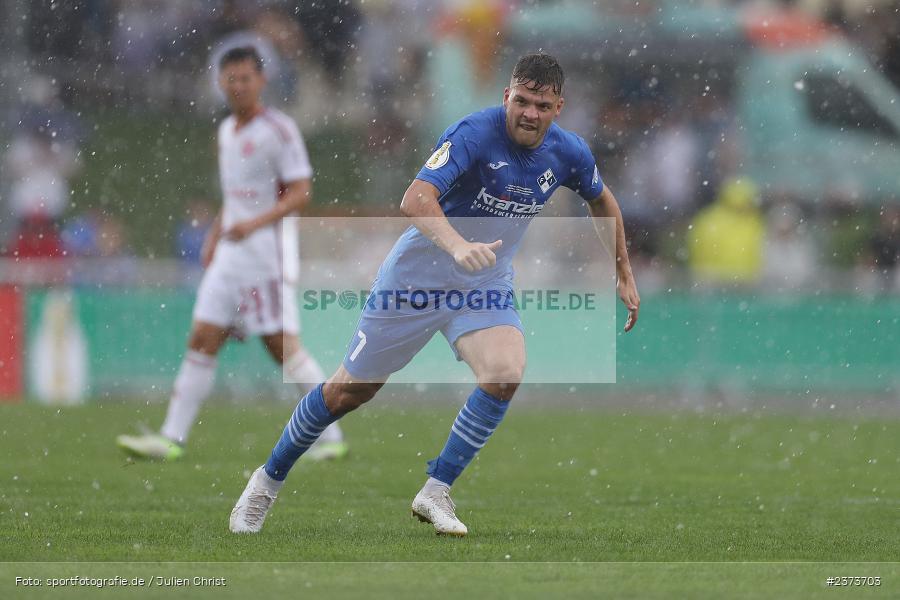 Yannick Glessing, Vöhlinstadion, Illertissen, 13.08.2023, sport, action, DFB, Fussball, Saison 2023/2024, 1. Runde, DFB Pokal, F95, FVI, Fortuna Düsseldorf, FV Illertissen - Bild-ID: 2373703