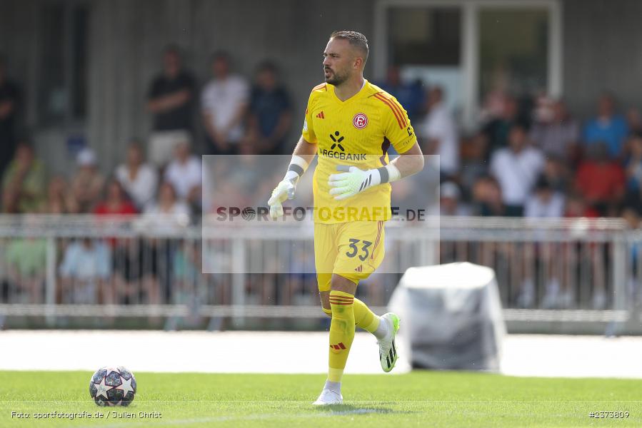 Florian Kastenmeier, Vöhlinstadion, Illertissen, 13.08.2023, sport, action, DFB, Fussball, Saison 2023/2024, 1. Runde, DFB Pokal, F95, FVI, Fortuna Düsseldorf, FV Illertissen - Bild-ID: 2373809