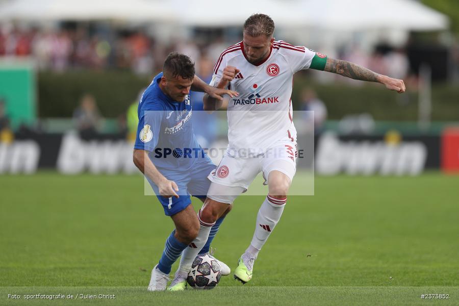 Yannick Glessing, Vöhlinstadion, Illertissen, 13.08.2023, sport, action, DFB, Fussball, Saison 2023/2024, 1. Runde, DFB Pokal, F95, FVI, Fortuna Düsseldorf, FV Illertissen - Bild-ID: 2373852