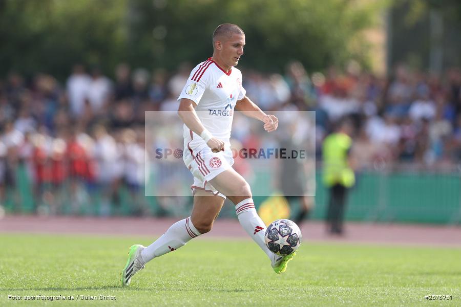 Christos Tzolis, Vöhlinstadion, Illertissen, 13.08.2023, sport, action, DFB, Fussball, Saison 2023/2024, 1. Runde, DFB Pokal, F95, FVI, Fortuna Düsseldorf, FV Illertissen - Bild-ID: 2373951