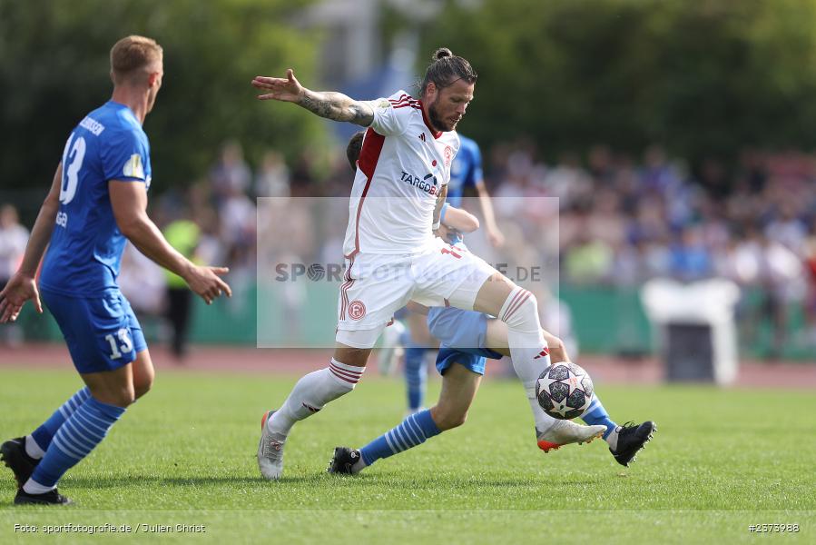 Daniel Ginczek, Vöhlinstadion, Illertissen, 13.08.2023, sport, action, DFB, Fussball, Saison 2023/2024, 1. Runde, DFB Pokal, F95, FVI, Fortuna Düsseldorf, FV Illertissen - Bild-ID: 2373988