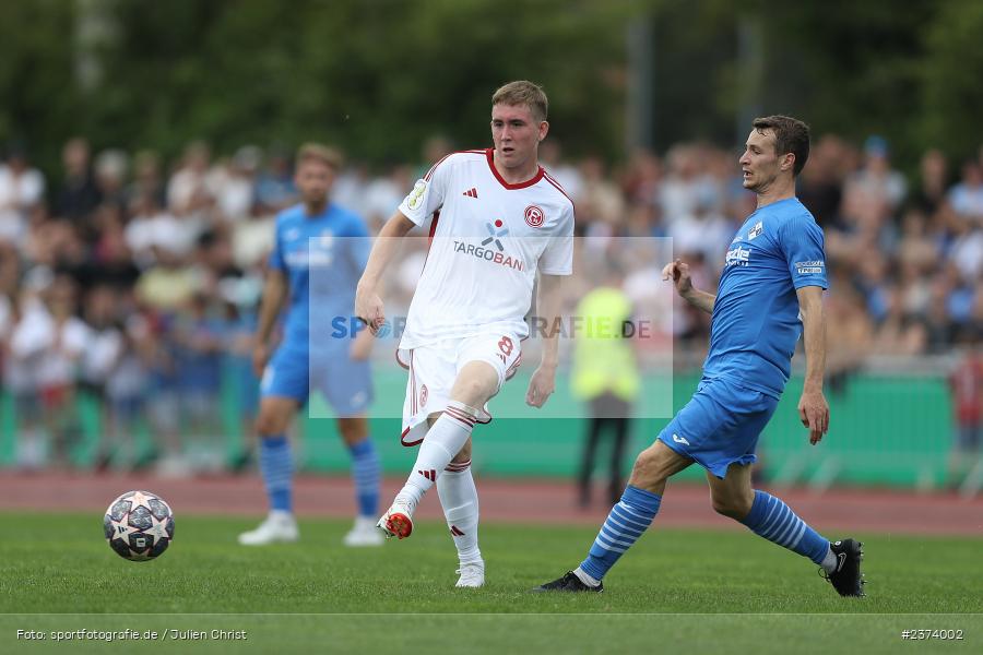 Isak Bergmann Johannesson, Vöhlinstadion, Illertissen, 13.08.2023, sport, action, DFB, Fussball, Saison 2023/2024, 1. Runde, DFB Pokal, F95, FVI, Fortuna Düsseldorf, FV Illertissen - Bild-ID: 2374002