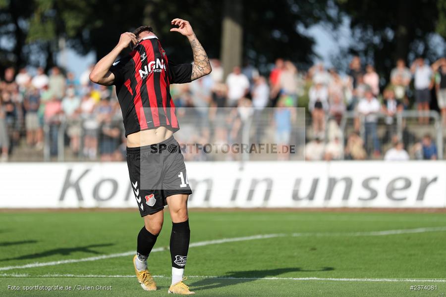 Martin Thomann, Sachs-Stadion, Schweinfurt, 15.08.2023, sport, action, BFV, Fussball, Saison 2023/2024, 2. Runde, Toto-Pokal, TSV, FCS, TSV Aubstadt, 1. FC Schweinfurt 05 - Bild-ID: 2374081 Martin Thomann, Sachs-Stadion, Schweinfurt, 15.08.2023, sport, action, BFV, Fussball, Saison 2023/2024, 2. Runde, Toto-Pokal, TSV, FCS, TSV Aubstadt, 1. FC Schweinfurt 05 - Bild-ID: 2374081