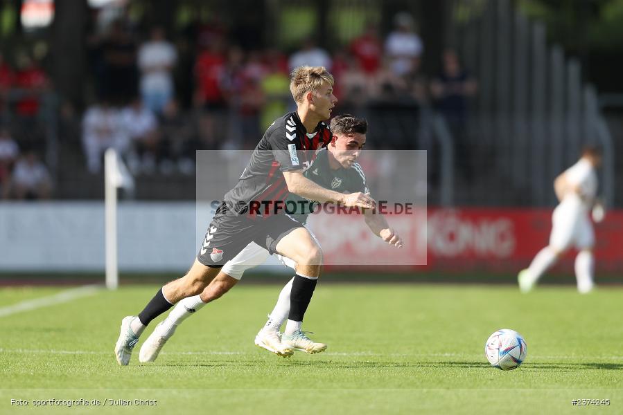 Nicolas Reinhart, Sachs-Stadion, Schweinfurt, 15.08.2023, sport, action, BFV, Fussball, Saison 2023/2024, 2. Runde, Toto-Pokal, TSV, FCS, TSV Aubstadt, 1. FC Schweinfurt 05 - Bild-ID: 2374245