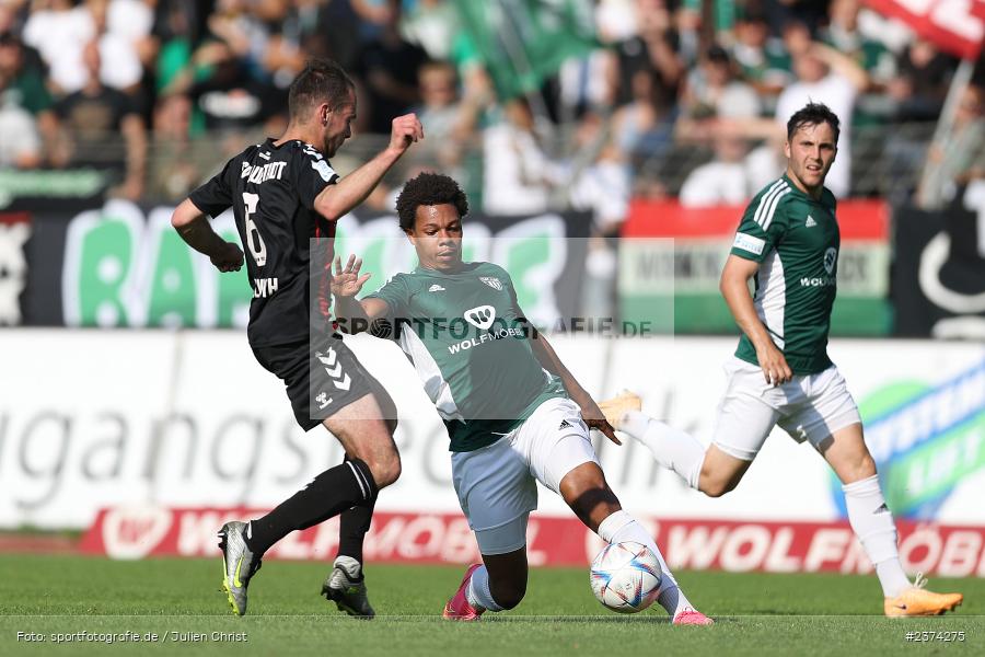Dominik Ngatie, Sachs-Stadion, Schweinfurt, 15.08.2023, sport, action, BFV, Fussball, Saison 2023/2024, 2. Runde, Toto-Pokal, TSV, FCS, TSV Aubstadt, 1. FC Schweinfurt 05 - Bild-ID: 2374275