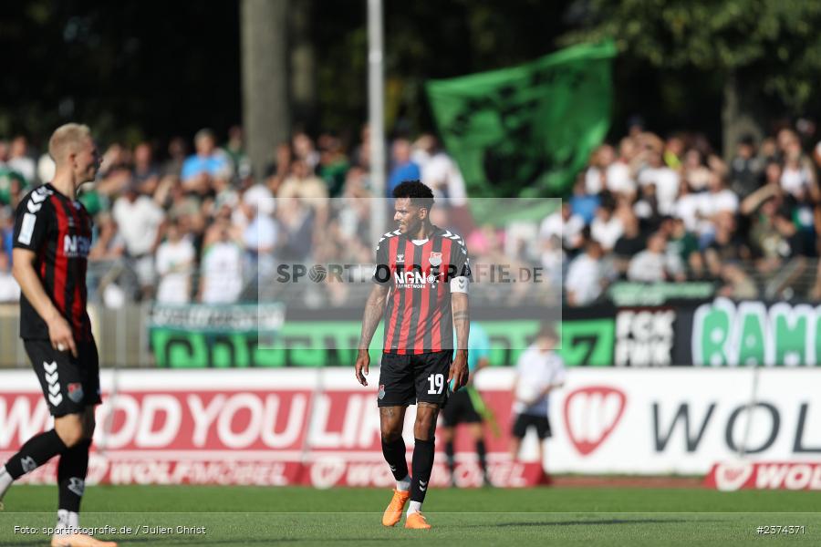 Michael Dellinger, Sachs-Stadion, Schweinfurt, 15.08.2023, sport, action, BFV, Fussball, Saison 2023/2024, 2. Runde, Toto-Pokal, TSV, FCS, TSV Aubstadt, 1. FC Schweinfurt 05 - Bild-ID: 2374371