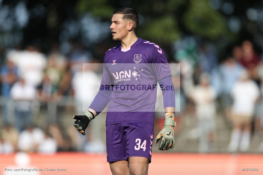 Maximilian Weisbäcker, Sachs-Stadion, Schweinfurt, 15.08.2023, sport, action, BFV, Fussball, Saison 2023/2024, 2. Runde, Toto-Pokal, TSV, FCS, TSV Aubstadt, 1. FC Schweinfurt 05 - Bild-ID: 2374392