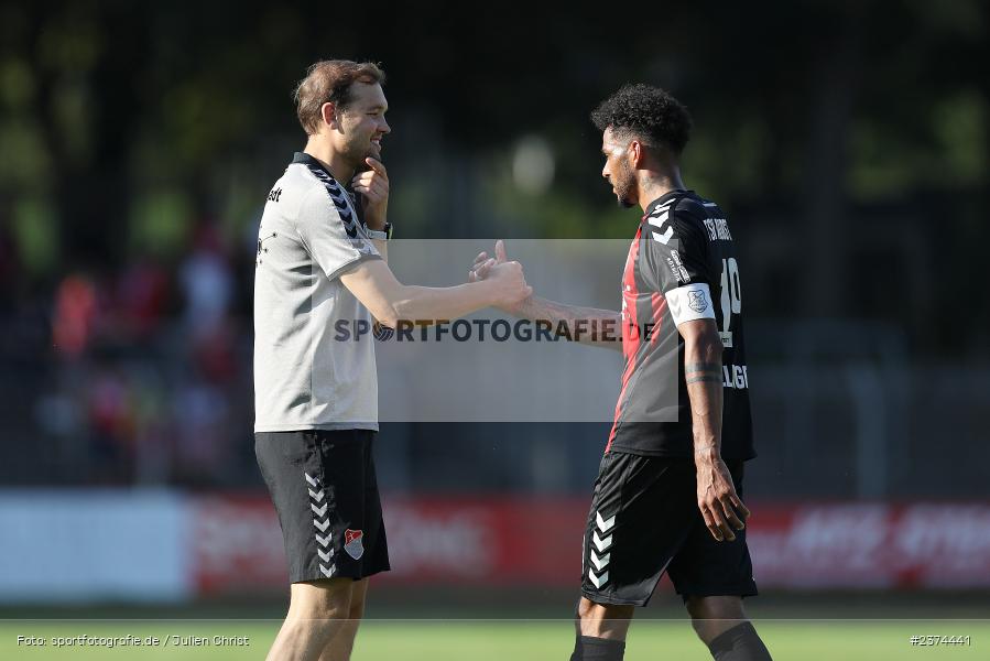 Julian Grell, Sachs-Stadion, Schweinfurt, 15.08.2023, sport, action, BFV, Fussball, Saison 2023/2024, 2. Runde, Toto-Pokal, TSV, FCS, TSV Aubstadt, 1. FC Schweinfurt 05 - Bild-ID: 2374441