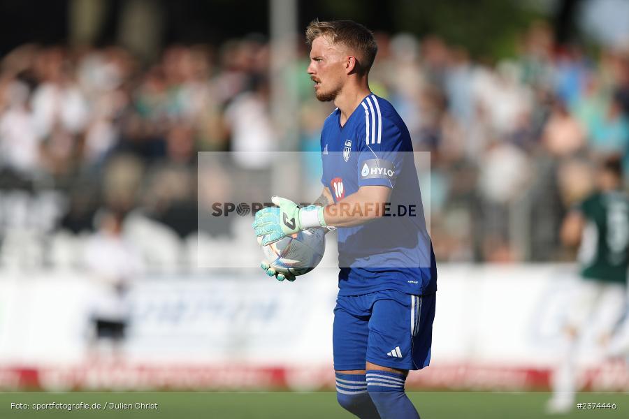 Lukas Wenzel, Sachs-Stadion, Schweinfurt, 15.08.2023, sport, action, BFV, Fussball, Saison 2023/2024, 2. Runde, Toto-Pokal, TSV, FCS, TSV Aubstadt, 1. FC Schweinfurt 05 - Bild-ID: 2374446
