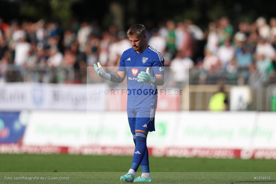Lukas Wenzel, Sachs-Stadion, Schweinfurt, 15.08.2023, sport, action, BFV, Fussball, Saison 2023/2024, 2. Runde, Toto-Pokal, TSV, FCS, TSV Aubstadt, 1. FC Schweinfurt 05 - Bild-ID: 2374513