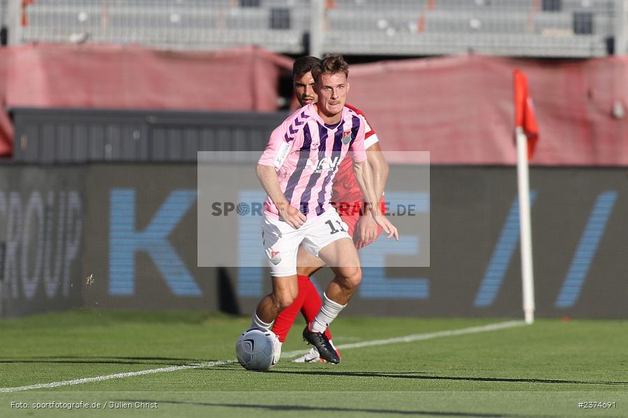 Leonard Langhans, FLYERALARM Arena, Würzburg, 18.08.2023, sport, action, BFV, Fussball, Saison 2023/2024, 5. Spieltag, Regionalliga Bayern, TSV, FWK, TSV Aubstadt, FC Würzburger Kickers - Bild-ID: 2374691