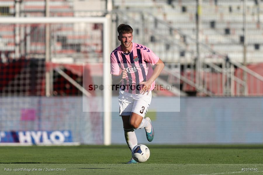 Tim Hüttl, FLYERALARM Arena, Würzburg, 18.08.2023, sport, action, BFV, Fussball, Saison 2023/2024, 5. Spieltag, Regionalliga Bayern, TSV, FWK, TSV Aubstadt, FC Würzburger Kickers - Bild-ID: 2374740