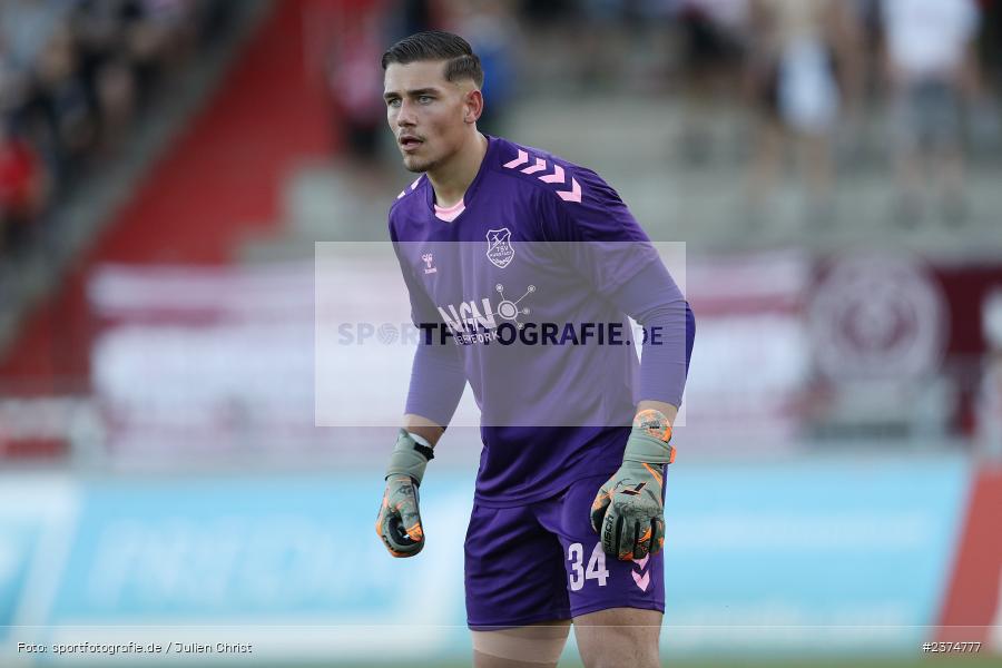 Maximilian Weisbäcker, FLYERALARM Arena, Würzburg, 18.08.2023, sport, action, BFV, Fussball, Saison 2023/2024, 5. Spieltag, Regionalliga Bayern, TSV, FWK, TSV Aubstadt, FC Würzburger Kickers - Bild-ID: 2374777