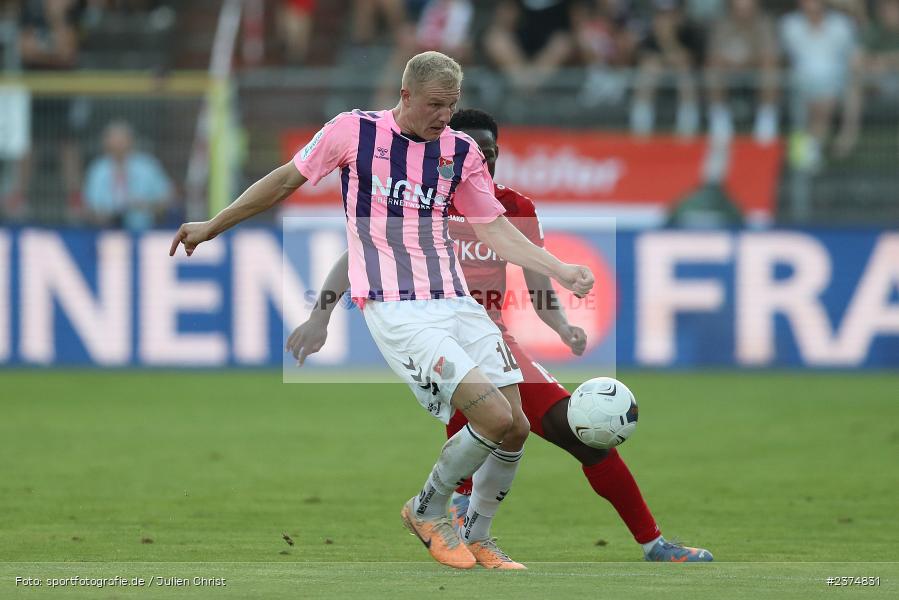 Steffen Behr, FLYERALARM Arena, Würzburg, 18.08.2023, sport, action, BFV, Fussball, Saison 2023/2024, 5. Spieltag, Regionalliga Bayern, TSV, FWK, TSV Aubstadt, FC Würzburger Kickers - Bild-ID: 2374831