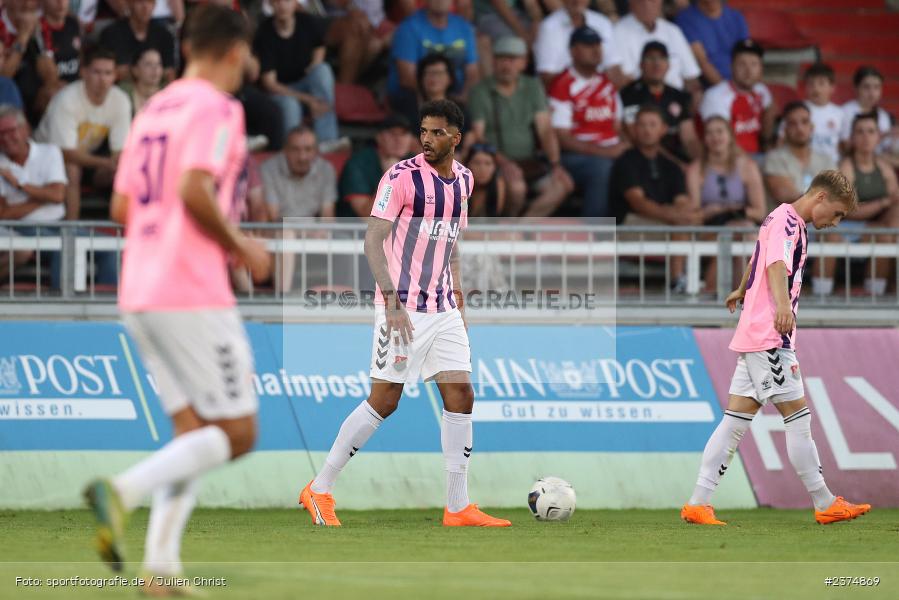 Michael Dellinger, FLYERALARM Arena, Würzburg, 18.08.2023, sport, action, BFV, Fussball, Saison 2023/2024, 5. Spieltag, Regionalliga Bayern, TSV, FWK, TSV Aubstadt, FC Würzburger Kickers - Bild-ID: 2374869