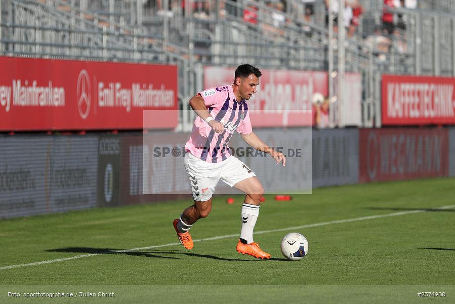 Timo Pitter, FLYERALARM Arena, Würzburg, 18.08.2023, sport, action, BFV, Fussball, Saison 2023/2024, 5. Spieltag, Regionalliga Bayern, TSV, FWK, TSV Aubstadt, FC Würzburger Kickers - Bild-ID: 2374900