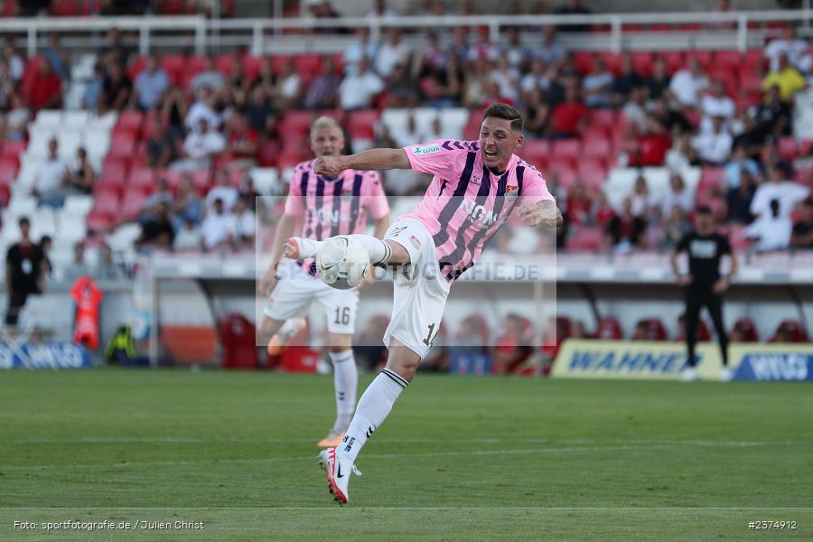 Martin Thomann, FLYERALARM Arena, Würzburg, 18.08.2023, sport, action, BFV, Fussball, Saison 2023/2024, 5. Spieltag, Regionalliga Bayern, TSV, FWK, TSV Aubstadt, FC Würzburger Kickers - Bild-ID: 2374912