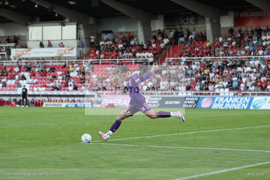 Maximilian Weisbäcker, FLYERALARM Arena, Würzburg, 18.08.2023, sport, action, BFV, Fussball, Saison 2023/2024, 5. Spieltag, Regionalliga Bayern, TSV, FWK, TSV Aubstadt, FC Würzburger Kickers - Bild-ID: 2374930 Maximilian Weisbäcker, FLYERALARM Arena, Würzburg, 18.08.2023, sport, action, BFV, Fussball, Saison 2023/2024, 5. Spieltag, Regionalliga Bayern, TSV, FWK, TSV Aubstadt, FC Würzburger Kickers - Bild-ID: 2374930