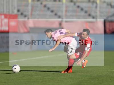 Fotos von FC Würzburger Kickers - TSV Aubstadt auf sportfotografie.de