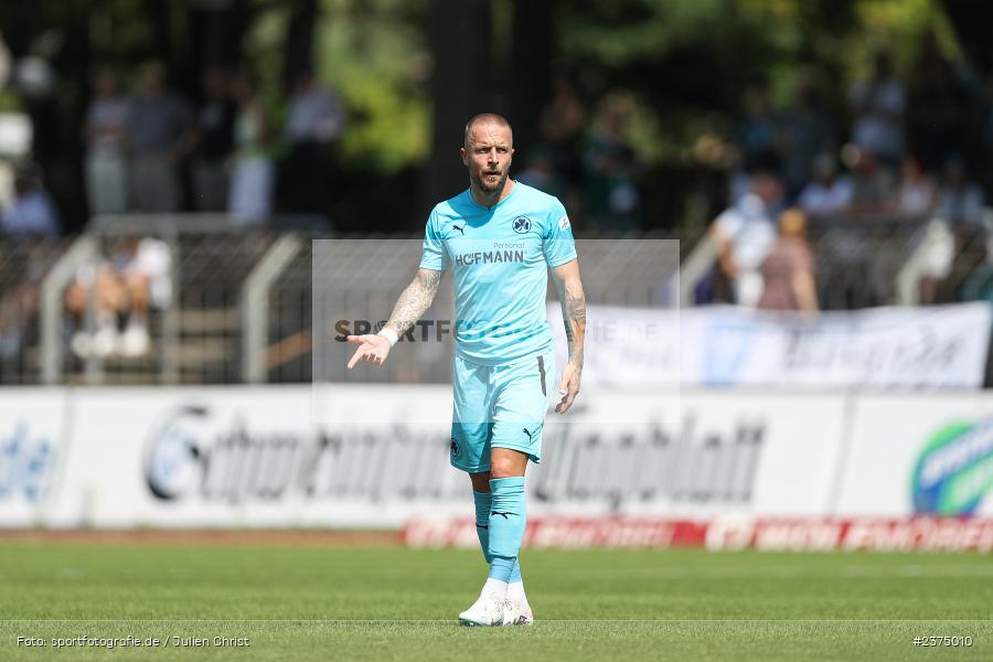 Daniel Adlung, sport, action, Willy-Sachs-Stadion, SpVgg Greuther Fürth II, Schweinfurt, Saison 2023/2024, SGF, Regionalliga Bayern, Fussball, FCS, BFV, 5. Spieltag, 19.08.2023, 1. FC Schweinfurt 1905 - Bild-ID: 2375010